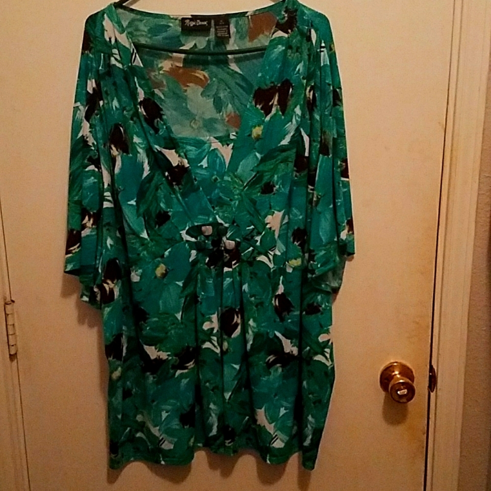 Maggie Barnes brown/green 5x